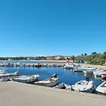 Pisacic By Interhome Apartman Vir