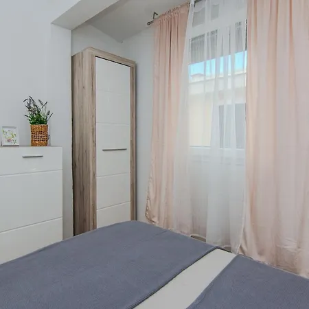 Pisacic By Interhome Apartman