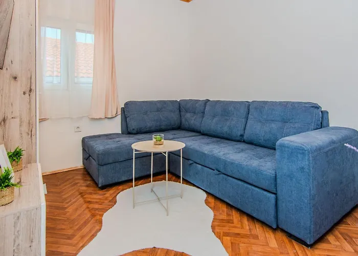 Pisacic By Interhome * Vir