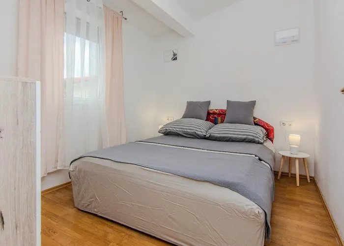 Pisacic By Interhome Apartment Vir